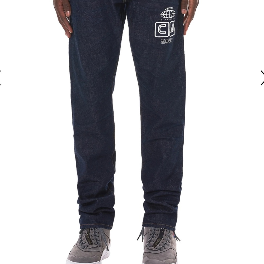 RAW DENIM Stylish Dark Navy Blue Jeans Visiter on Earth Logo Size 28 BNWT